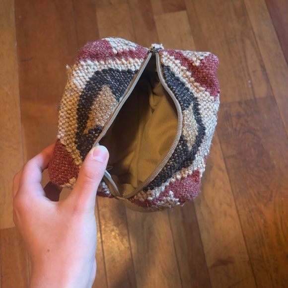 Lovestitch Woven boho Cosmetic Bag  - Red and Black with tassels - Picture 5 of 7